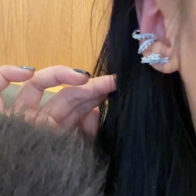 Cool Dragon Shape Ear Clip Dropshipman