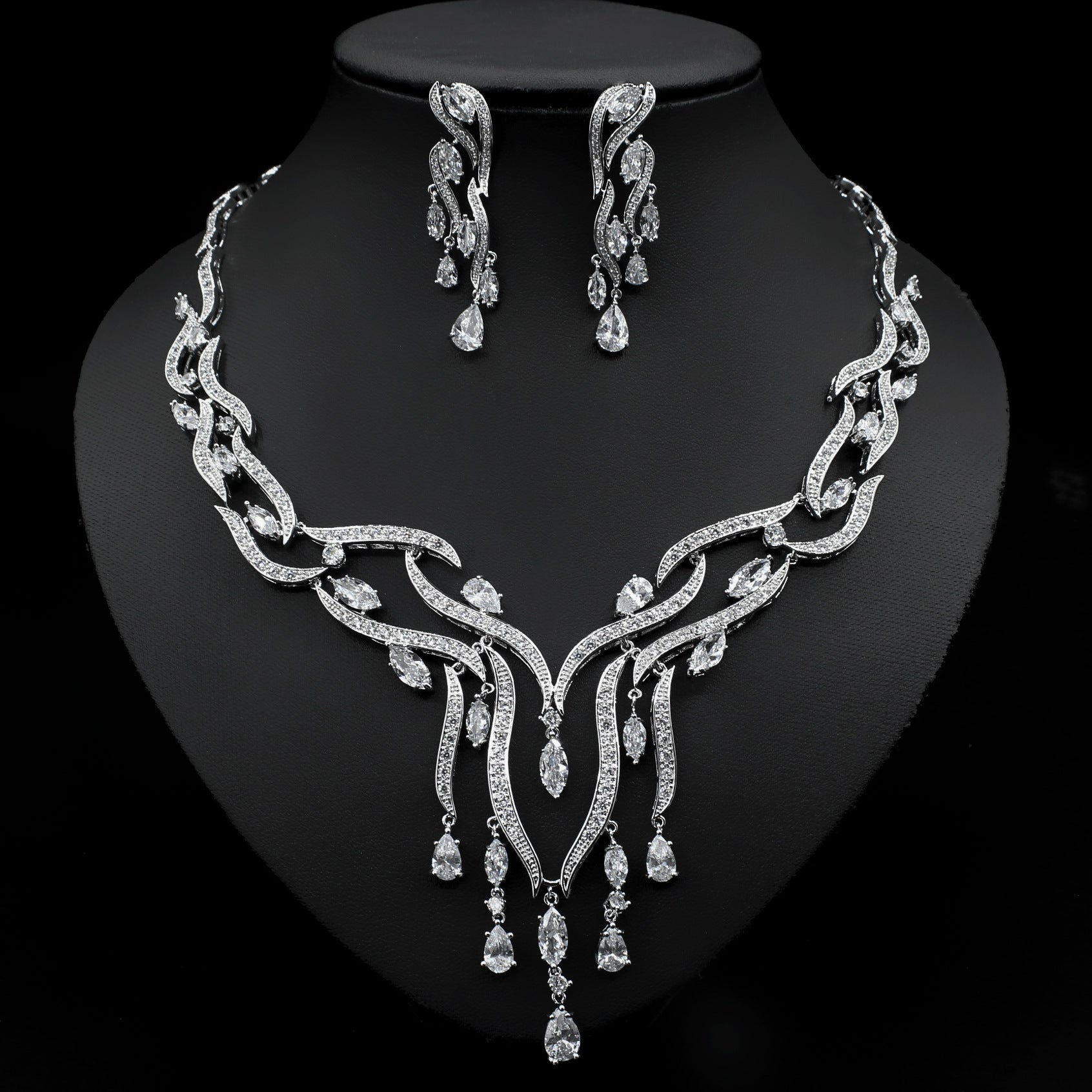 New Crystal Jewelry Zircon Jewelry Set Tassel Pendant Dropshipman