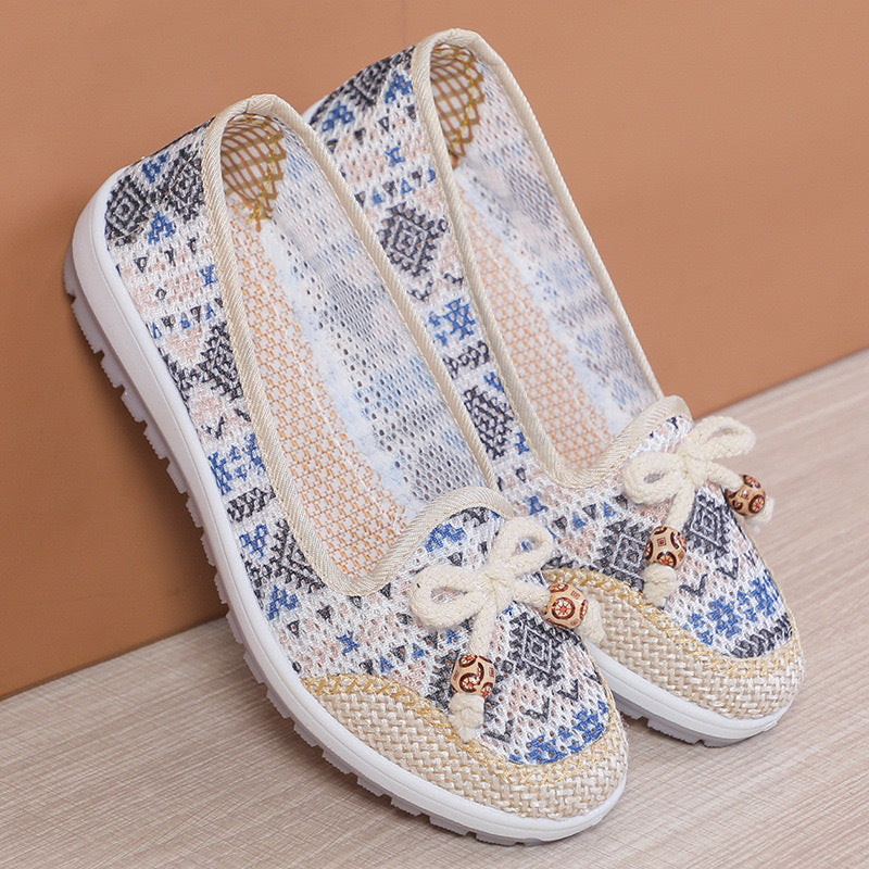 Women's Soft-soled Non-slip Breathable Hollow Cloth Shoes Dropshipman
