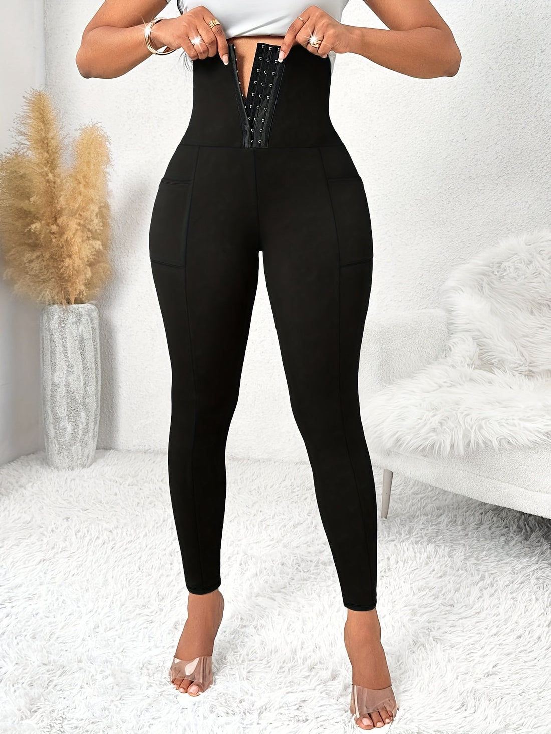 Elegant Black Skinny Jeans with Waistband Detail Dropshipman